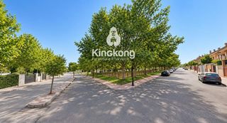 Fondo rustico in Loeches. En venta últimas parcelas residenciales en loeches  oportunidad