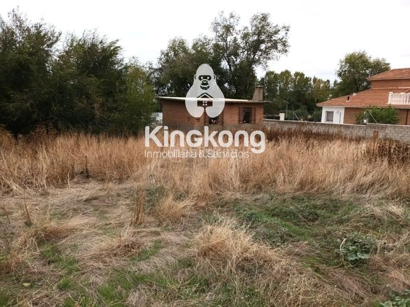 Foto c620872b-8056-431c-b7c6-2be2a14af40a. Terreny residencial a Los Villares Arganda del Rey