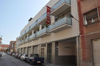 Lloguer Aparcament cotxe a Carrer del príncep d'astúries 24. Plaza aparcamiento céntrica