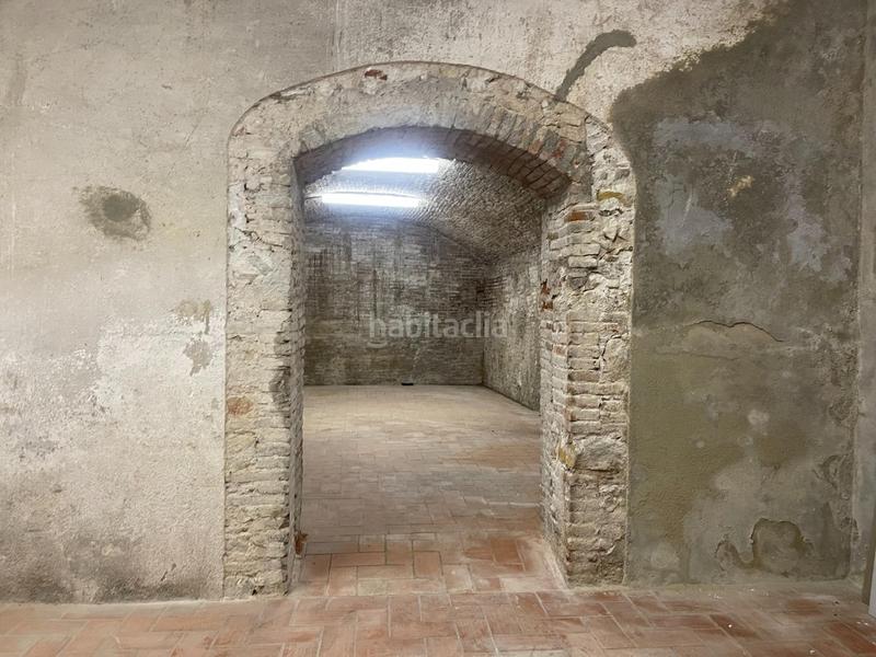 Foto 3b4d84df-79a0-4f5b-8b75-81f37b0079a8. Local comercial a Raval Barcelona