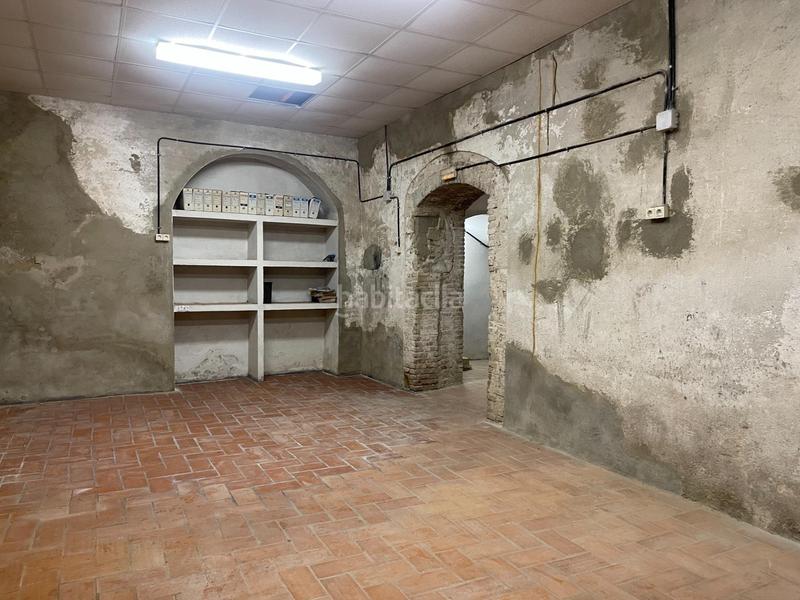 Foto cf95dc51-6f60-4693-883c-76cbe88ba002. Local comercial a Raval Barcelona