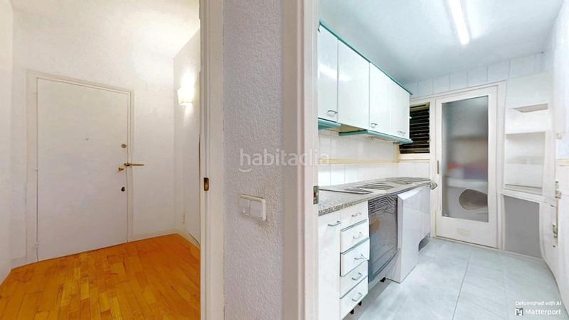 Foto 01dc0736-0208-40a8-9719-12b3ec81ca7d. Piso calle rosselló a dos pasos de rambla de cataluña en Barcelona