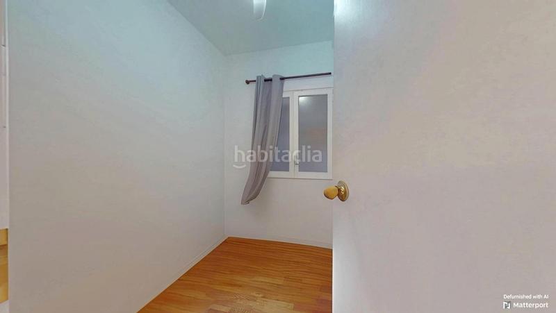 Foto c16d2347-4961-4433-af23-ac415ae2e2a1. Piso calle rosselló a dos pasos de rambla de cataluña en Barcelona