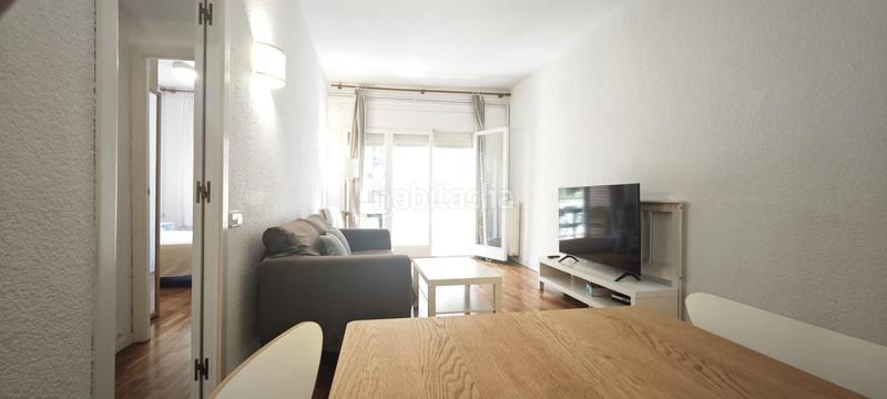 Foto daebb2ac-5c09-4567-8382-647cfc661e49. Piso calle rosselló a dos pasos de rambla de cataluña en Barcelona