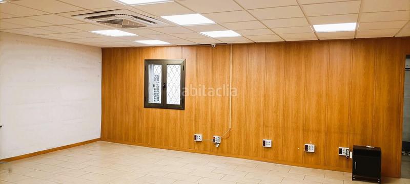 Foto 0d072189-d066-4a67-bedc-56afe3902714. Local comercial increible local comercial 466 m en Barcelona