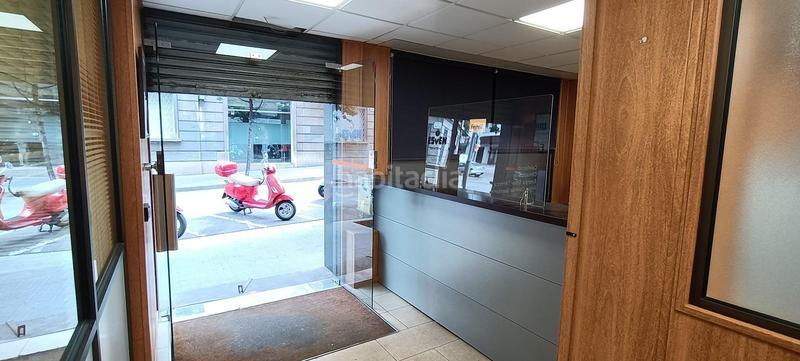 Foto 41230cde-9309-4c7e-b946-de12cca2b15d. Local comercial increible local comercial 466 m en Barcelona