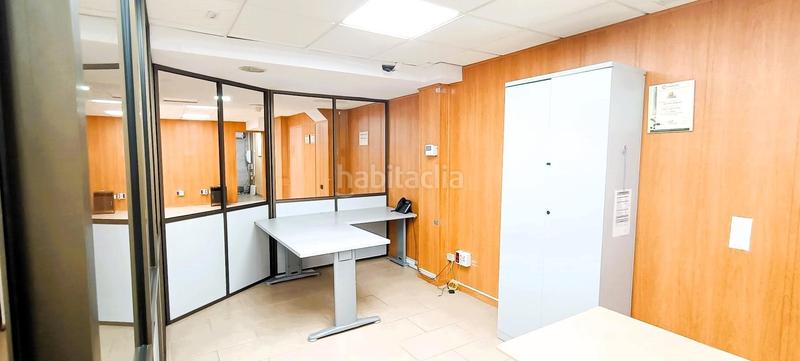 Foto 78c176b5-39e9-47db-b2d9-94697f61641a. Local comercial increible local comercial 466 m en Barcelona