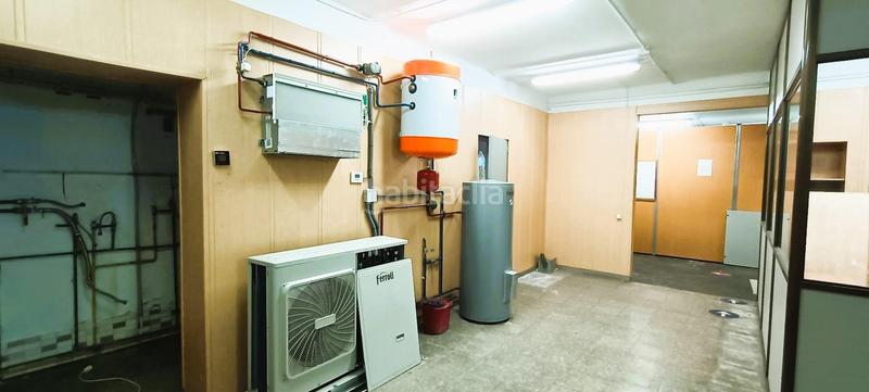 Foto 8d985aa9-afc4-4a77-a35f-cb2d09fd0f8c. Local comercial increible local comercial 466 m en Barcelona