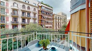 Appartement  Rossello. Piso con mucha luz natural y sol en calle rosselló junto a ariba