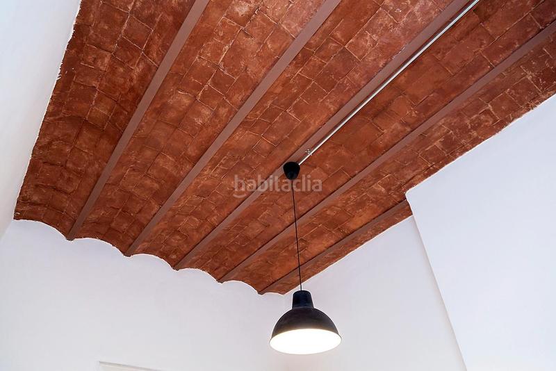 Foto 7b21f89c-a33f-41a7-876a-823069278583. Planta baja venta en sagrada familia. . en El Camp d´en Grassot i Gràcia Nova Barcelona