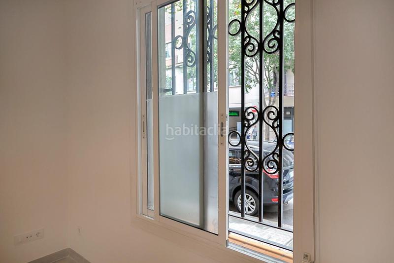 Foto e6264e9c-8a1d-4dd5-a03e-27e40f785d60. Planta baja venta en sagrada familia. . en El Camp d´en Grassot i Gràcia Nova Barcelona