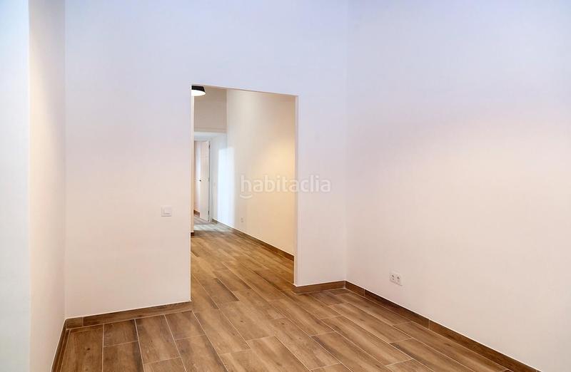 Foto e8a65046-0ea2-46ac-89ab-aefca3268857. Planta baja venta en sagrada familia. . en El Camp d´en Grassot i Gràcia Nova Barcelona