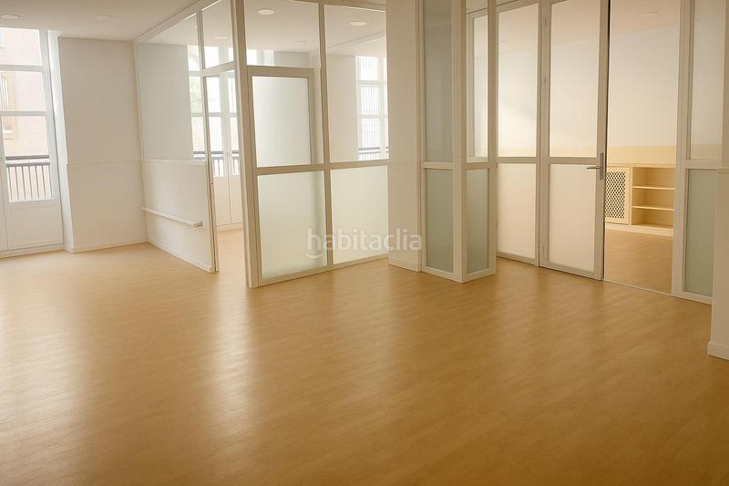 Foto e93269fc-0b2b-4b4c-89cd-15402841028d. Business premise in Raval Barcelona