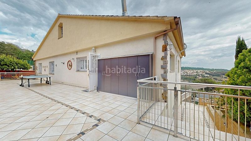 Foto cb16e1e1-1deb-41a7-9a99-77e8079e1056. Casa amb calefacció aparcament piscina a Caldes de Montbui