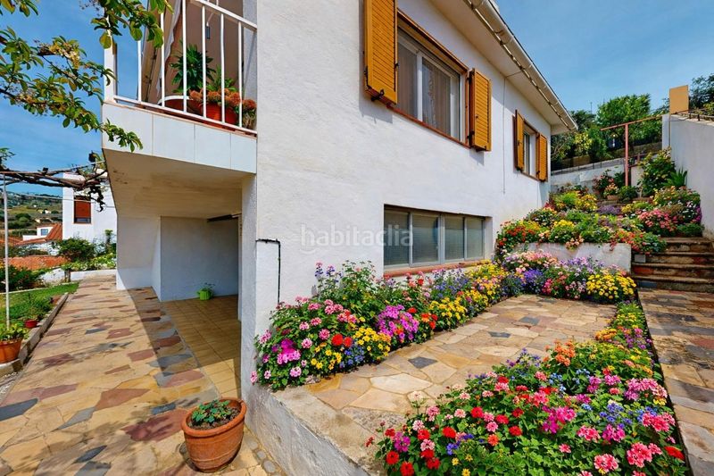 Foto 64293c0c-b2b1-4f76-bc88-d10f575e61a1. Casa amb calefacció aparcament a Alella