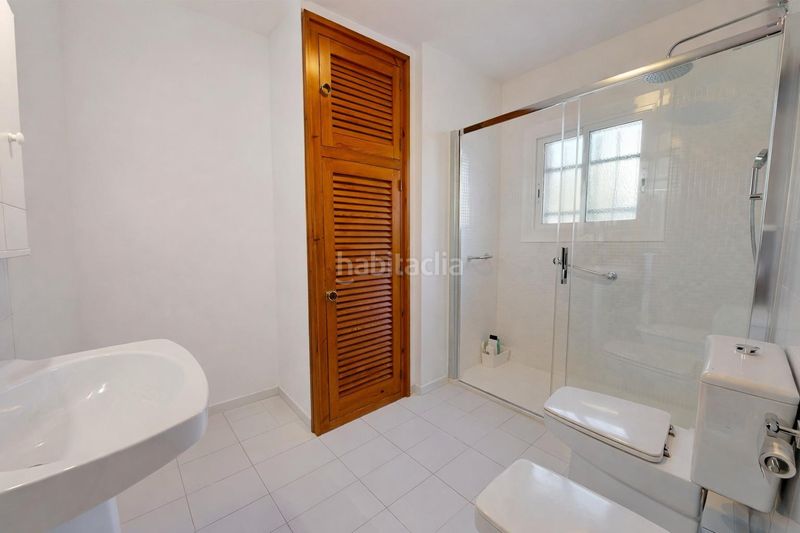 Foto be58db5c-252d-4d0a-9037-cd054e9cbb92. Casa amb calefacció aparcament a Alella