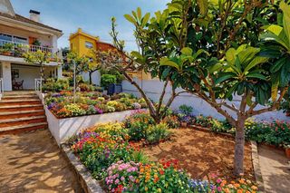 Haus in Alella. Casa independiente en venta alella, zona ibars