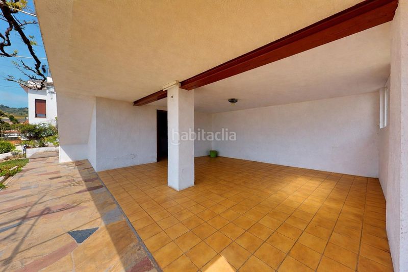 Foto 0161c886-b1bd-455e-b7db-a8e75f664fb3. Casa amb calefacció aparcament a Alella