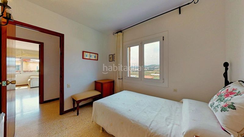 Foto 095256a4-af92-43d4-9a75-2488afe62b4c. Casa amb calefacció aparcament a Alella