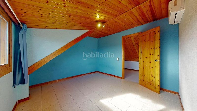 Foto 5cfc8958-23e0-406a-b2ef-d607bfc85608. Casa amb calefacció aparcament a Sentmenat