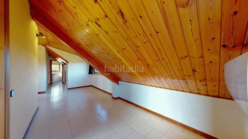 Foto 757a4faa-0423-4cdc-976f-b28c265a1640. Casa amb calefacció aparcament a Sentmenat