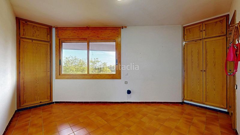 Foto 841f47a2-8f2d-40f3-8463-e692b2e695b4. Casa amb calefacció aparcament a Sentmenat