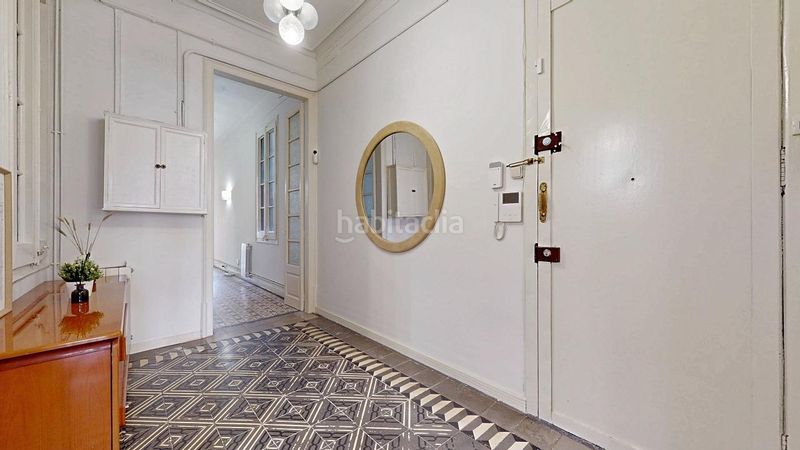 Foto e5434b62-6c71-485a-8d7d-8b5e0e541091. Pis a L´Antiga Esquerra de l´Eixample Barcelona