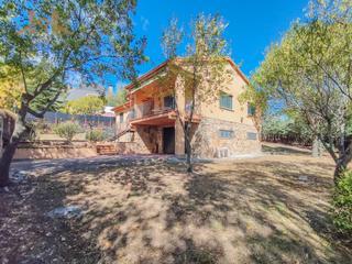 Casa  Calle monte escorial