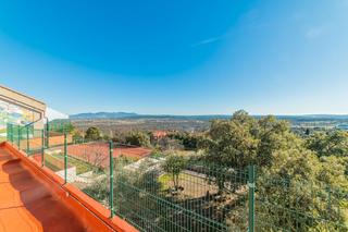 Edifici en Calle pagasarri 2. Mejor terreno de uso mixto en toda la sierra noroeste de madrid