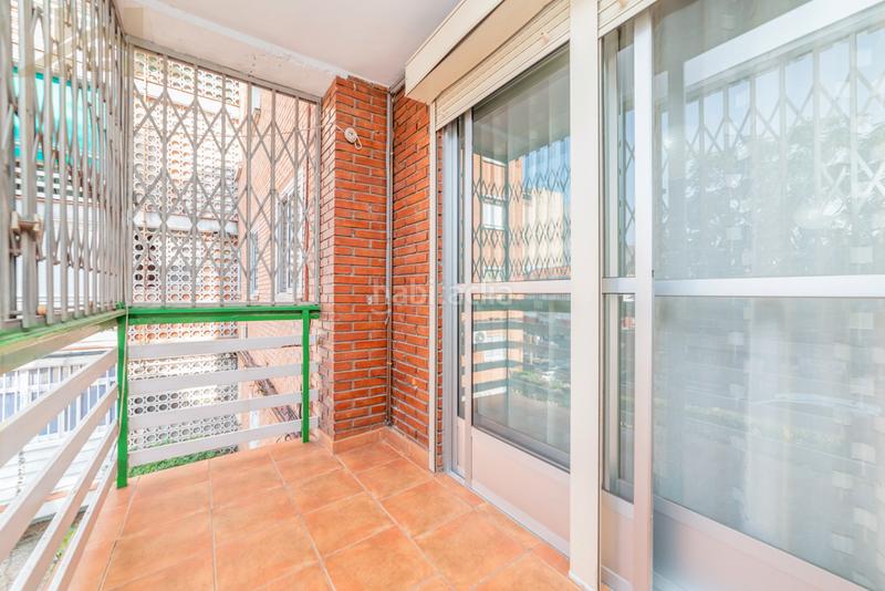 Foto 2857ef58-83ef-4d83-8a3a-a15b9f0d69e2. Piso oportunidad en el Centro: piso luminoso con terraza y todos los servicios cerca en Valdemoro