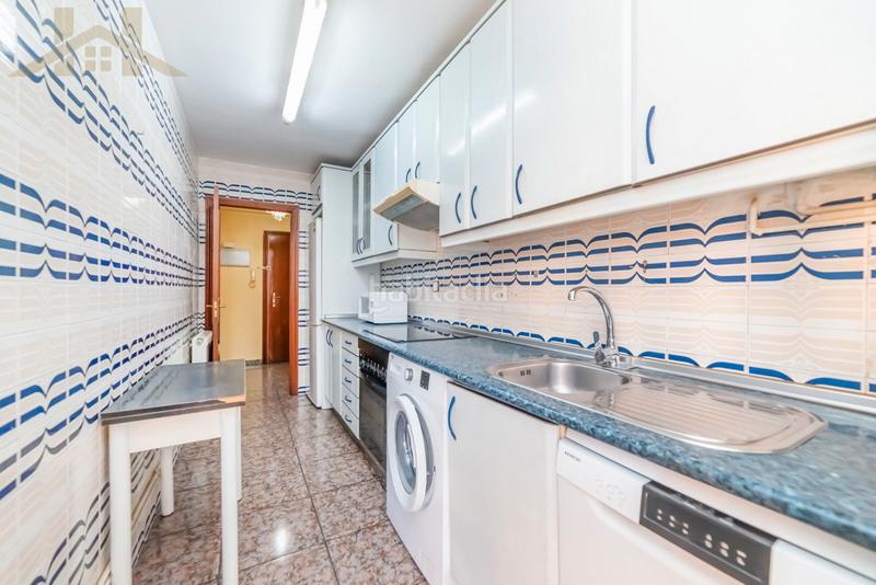 Foto 38df2d89-c549-4b1b-8901-ef19c6a7d4da. Piso oportunidad en el Centro: piso luminoso con terraza y todos los servicios cerca en Valdemoro