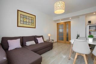Location Appartement à Paseo de miguel de unamuno 6. Piso reformado en el centro