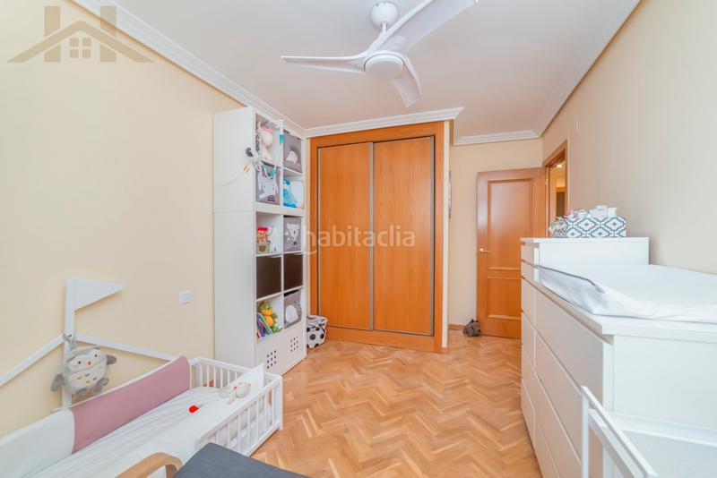 Foto a4bda102-aee8-4bc8-89e9-4a2aca8cd94c. Casa adosada venta de adosado – zona el caracol en Valdemoro