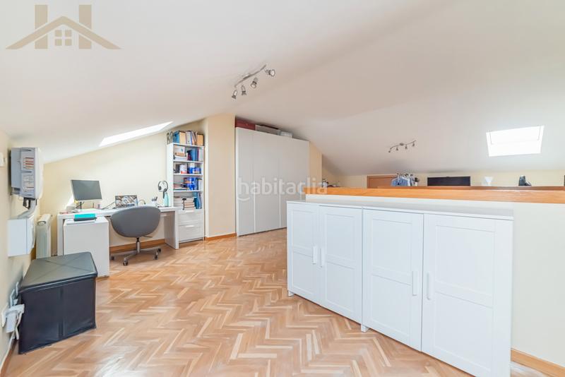 Foto d13c9481-0630-4bf6-bc9d-f2336c8d274c. Casa adosada venta de adosado – zona el caracol en Valdemoro