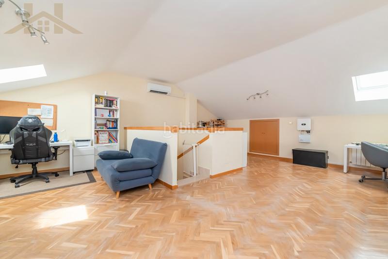 Foto fbe49601-cdc5-4504-9ed4-7e0f153d5f3a. Casa adosada venta de adosado – zona el caracol en Valdemoro