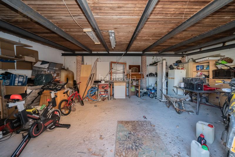 Foto 3bf9af71-e63b-4b8b-a75a-b7230aa54fc8. Maison jumelée avec chauffage parking piscine dans Robledo de Chavela