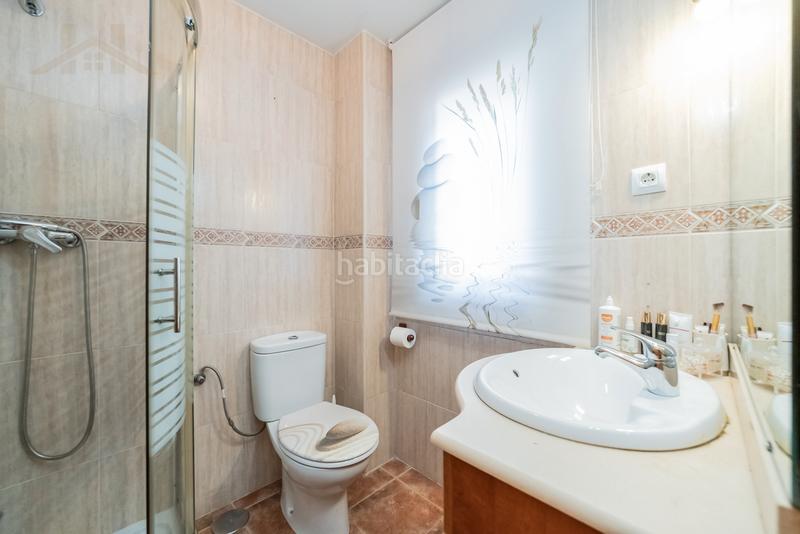 Foto 5acc6650-424f-429d-bac0-d6bfd8ac996a. Maison jumelée avec chauffage parking piscine dans Robledo de Chavela