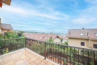 Casa aparellada  Calle juan de villanueva. Explendido chalet pareado