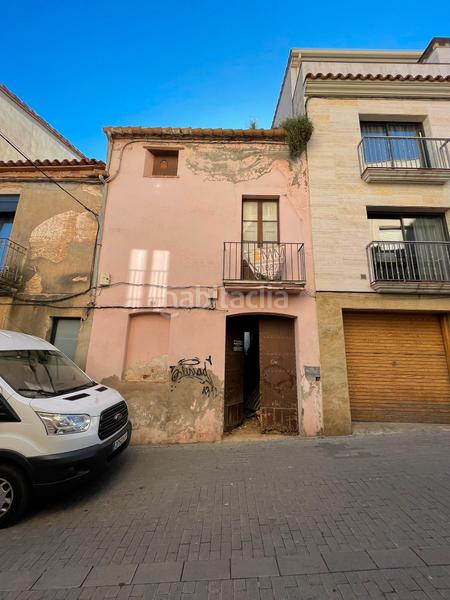 Foto b6110324-04a7-4d06-8a0c-560c5df58fb8. Casa adossada a carrer de les hortes 26 a Nucli Urbà Esparreguera