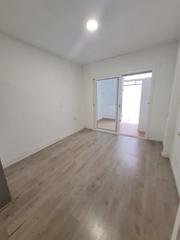 Locale commerciale in Carrer Gran 53