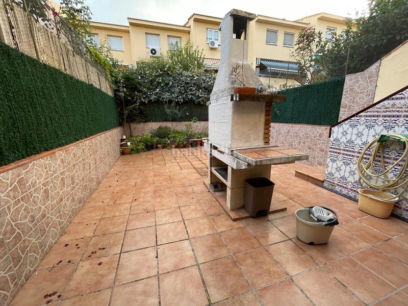 Foto fec3558f-02fb-4340-b789-deef5770ac18. Casa a schiera con riscaldamento parcheggio in Abrera