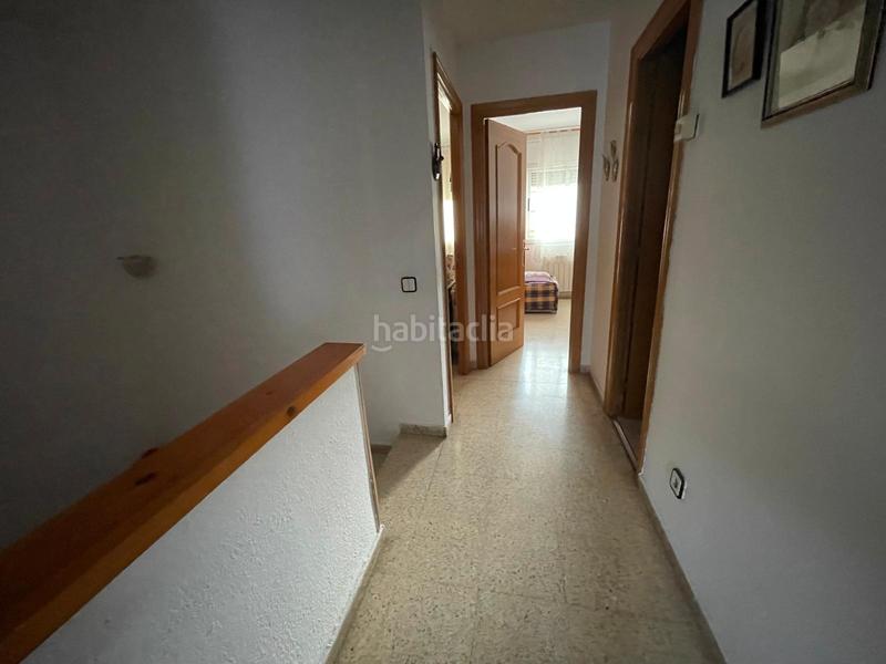 Foto c747498a-7094-4d3b-af1e-9af525e7d5e2. Casa adossada amb calefacció aparcament a Abrera