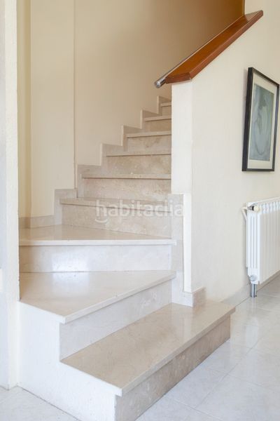 Foto 64b83502-2011-470e-84f2-26a338438736. Chalet en Abrera