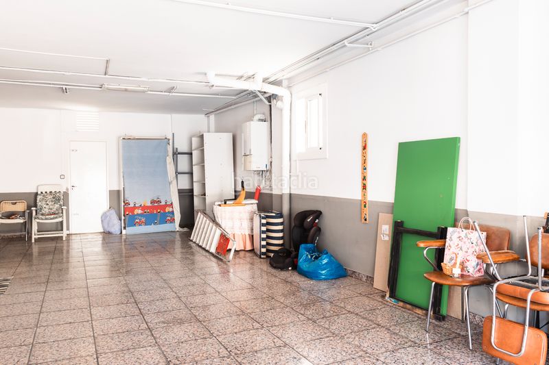 Foto c4765b50-40f5-4edb-88e2-d740fcea653c. Chalet en Abrera