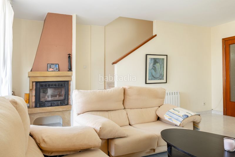 Foto 59f8b4c2-b718-455d-8a5a-c5e3feca3cba. Chalet with fireplace heating parking in Abrera