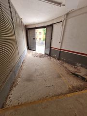 Parking coche en Carrer tramuntana. Parking para coche