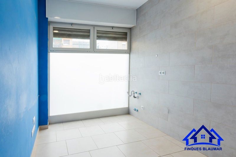 Foto 3ebf9623-e393-4611-b419-543bb5c80f62. Local comercial a Zona alta Arenys de Mar