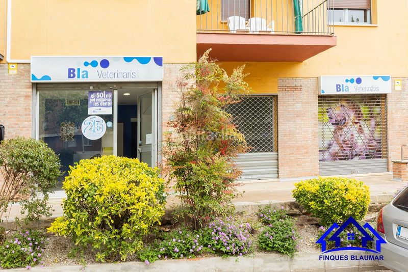 Foto cd2ee82b-4f85-42d1-9840-312f5f1a9823. Local comercial a Zona alta Arenys de Mar