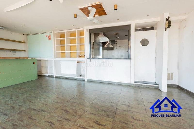 Foto 257f62f2-474a-4d63-a519-f28cc5ed6754. Local comercial a Centre Arenys de Mar