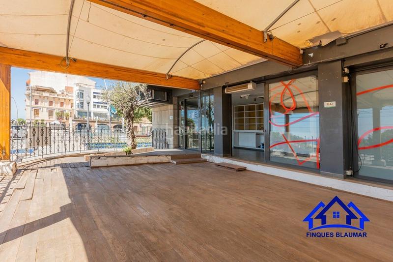 Foto 31ba8aea-27b2-4bdb-99e7-12fdd41b3cbe. Local comercial a Centre Arenys de Mar